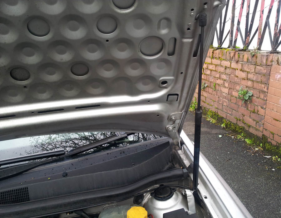 Vauxhall Astra Life bonnet-gas-strut